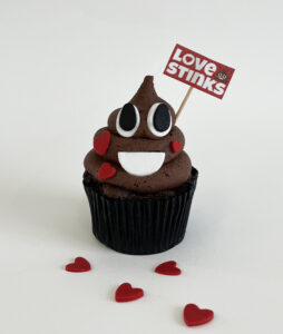 Love stinks cupcake
