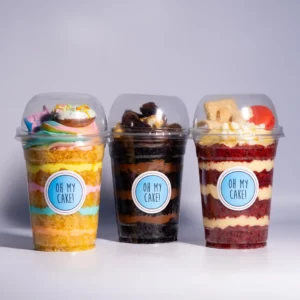 Personalised gourmet cake cups created by OhMyCake.